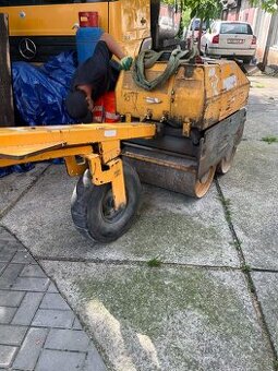 Predam vibracny valec NTC 1000kg