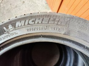 225/45R17 91W Michelin primacy 3