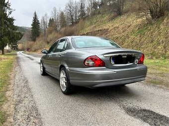 Jaguar x type
