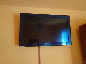 LCD TV LG - uhlopriečka 80cm