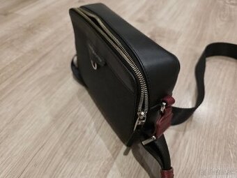 Tommy Hilfiger taška cez plece pánska