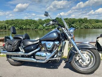 Suzuki Intruder 1500 r.v.2004 stav 21 tis.mil