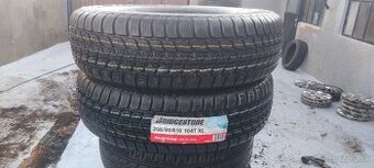 2ks nové zimné pne.Brigestone blizzak205/80r16(100e za2ks