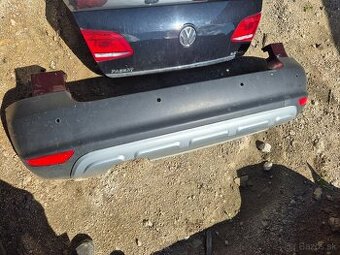 Predám zadný nárazník na Škoda Yeti model2008-2013