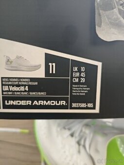 Under armour velociti
