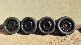 Plechové disky R16 so zimným obutím 205/55 R16