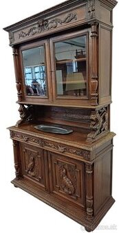 Starožitný nabytok