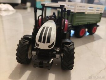 RC traktor na diaľkové ovládanie