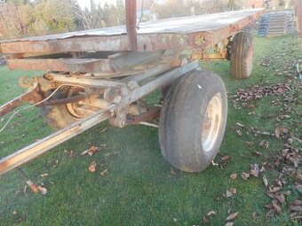 Vlecka 8t vyklapacia