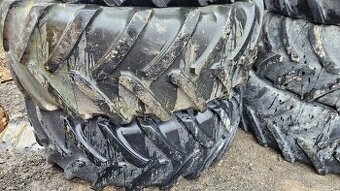 Traktorove pneu 600/65 r38