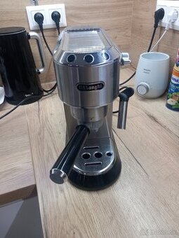 Predám kávovar DeLonghi