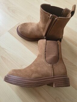 Cizmy 24 H&M hnede prechodne