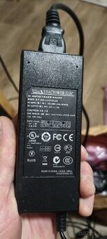 Adaptér 24V 3A (72W) – vhodný pre LED pásy, Logitech volanty