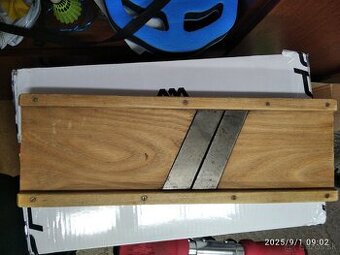 Hoblík - strúhadlo na zeleninu