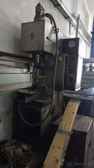 Hydraulický lis WMW PYE 10 10 S1M (8309)