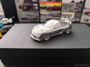 Porsche 911 a GT4 RS