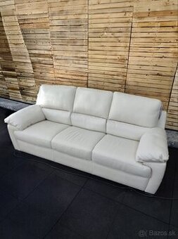 Krémový kožený gauč