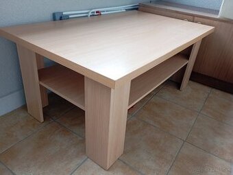 Konferenčný stolík