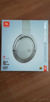 JBL TOUR ONE M2