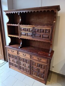 Starožitný příborník, kredenc, masív, Nábytek s příběhem