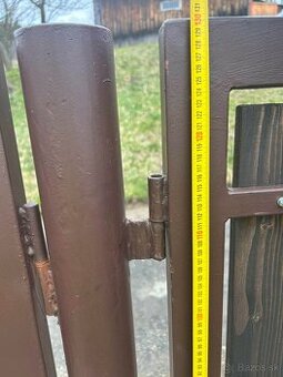 Predám dvojkridlovu bránu a bránku
