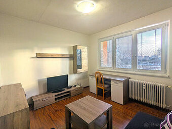 Útulný 1-izbový byt pri Novej nemocnici, TOP lokalita,Terasa