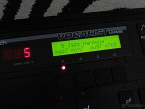 Vocalizer-Harmonizer. DigiTech VHM5