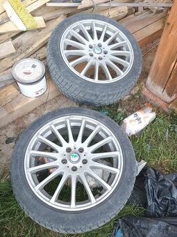 Elektróny na alfa159 r18