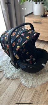 Britax Römer Autosedačka Baby-Safe 2 i-Size Bundle Flex, Com