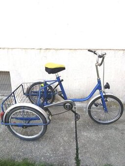 Trojkolesový bicykel