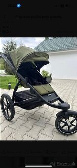 Športový kočík Thule Urban Glide 2 v olivovo zelenej farbe