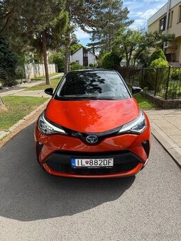 Toyota C-HR 2.0 Hybrid Dynamic Force Selection E-CVT