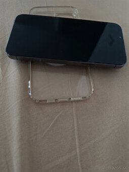 Iphone 13 pro max 256gb strieborny