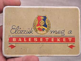retro krabicka