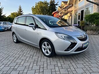 Opel ZAFIRA benzín
