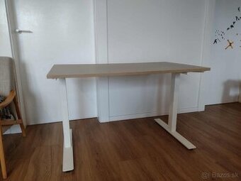 Pracovný stôl IKEA