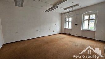 Prenájom komerčných priestorov v Banskej Bystrici - centrum