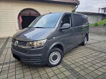 Volkswagen T6 Transporter 2.0 TDI M5 Navi Ťažné Orig. KM