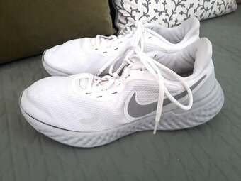 Predám pánske tenisky zn. Nike, č. 45