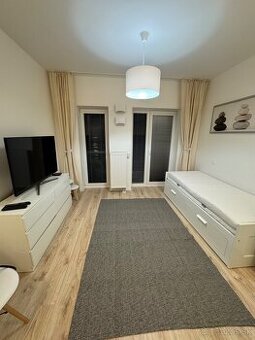 Prenajom 1 izbovy byt v Slnecnice- POP Bratislava - 1