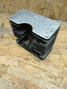 Babetta 207 hlava valca s dekompresorom