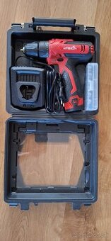 aku vŕtačka v kufríku