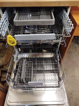 Používaná umývačka...