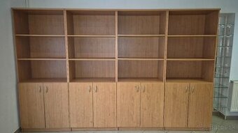 Kancelárske knižnice/regály - bukový dekor