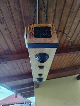 Lustre drevený hranol