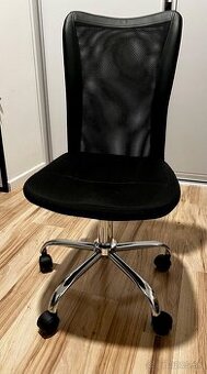 Kancelárska stolička