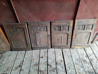 Retro stare dvierka zo skrinky