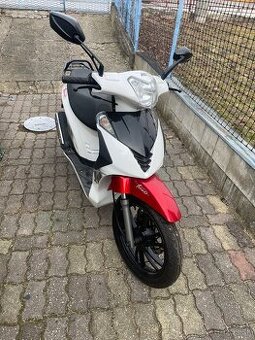 Skúter LONGJIA TREVIS 125