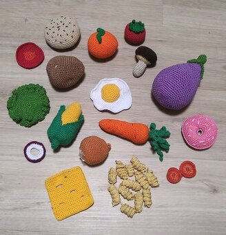 Háčkované hračky do kuchynky