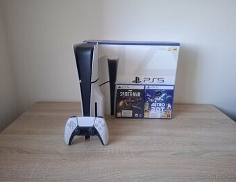 Playstation 5 Slim 1TB s mechanikou + ovládač + hry